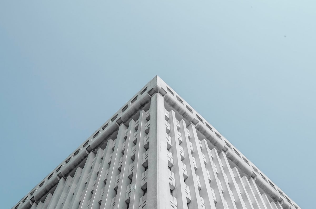 乐鱼体育：在热爱与理性之间点亮体育娱乐的新航线