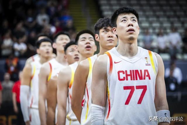 开云-这次态度正确!FIBA官方点赞中国男篮:第四节风暴真是太猛了